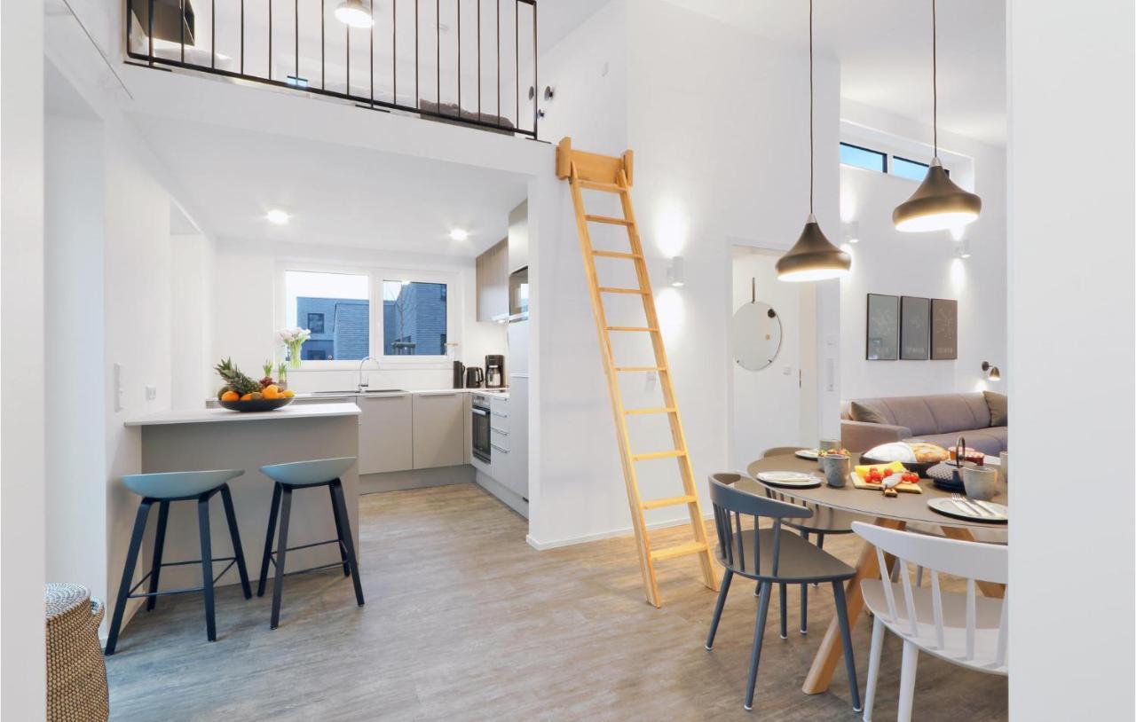 2 Bedroom Gorgeous Home In Lembruch-Duemmer See Zewnętrze zdjęcie