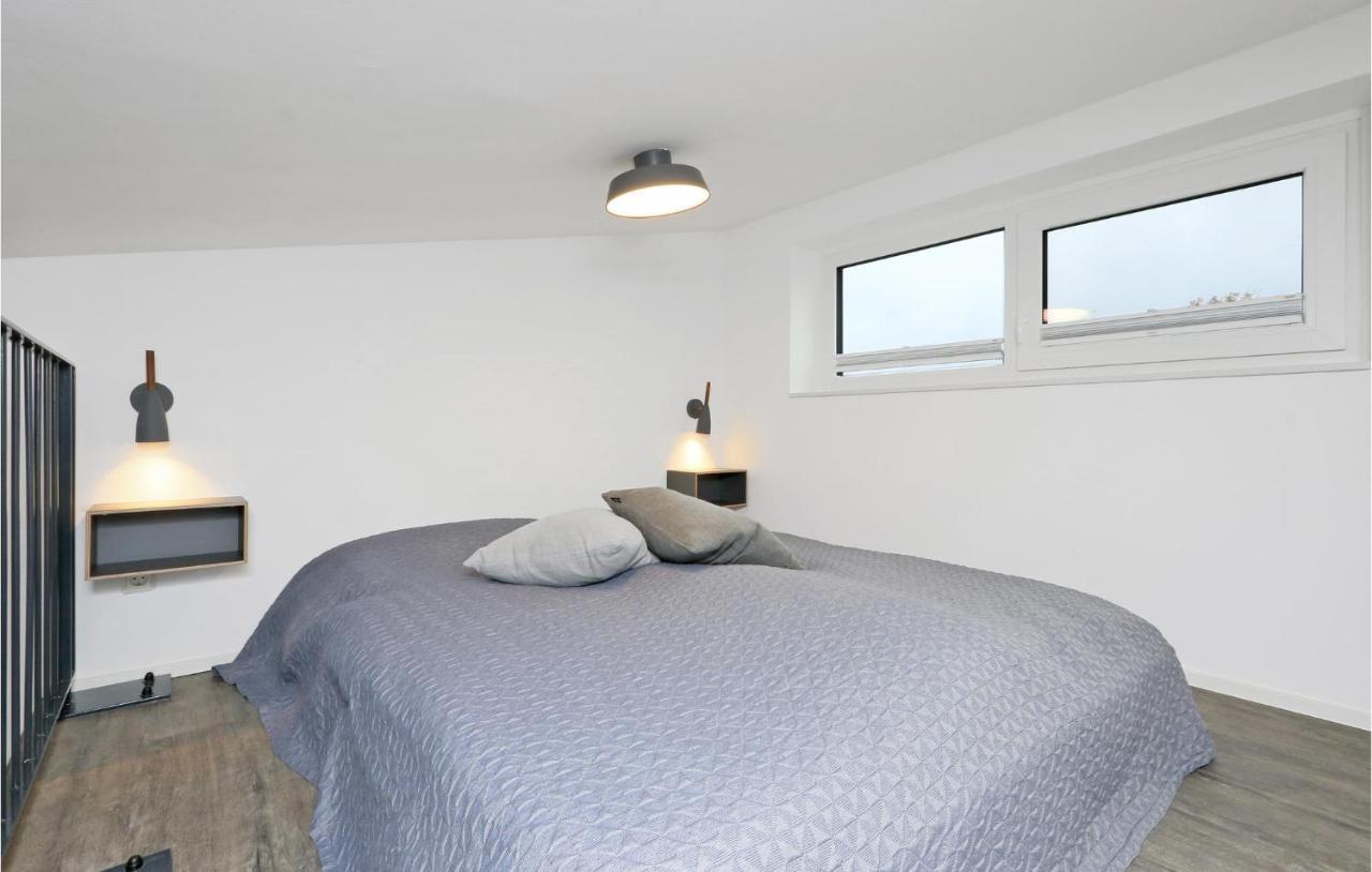 2 Bedroom Gorgeous Home In Lembruch-Duemmer See Zewnętrze zdjęcie