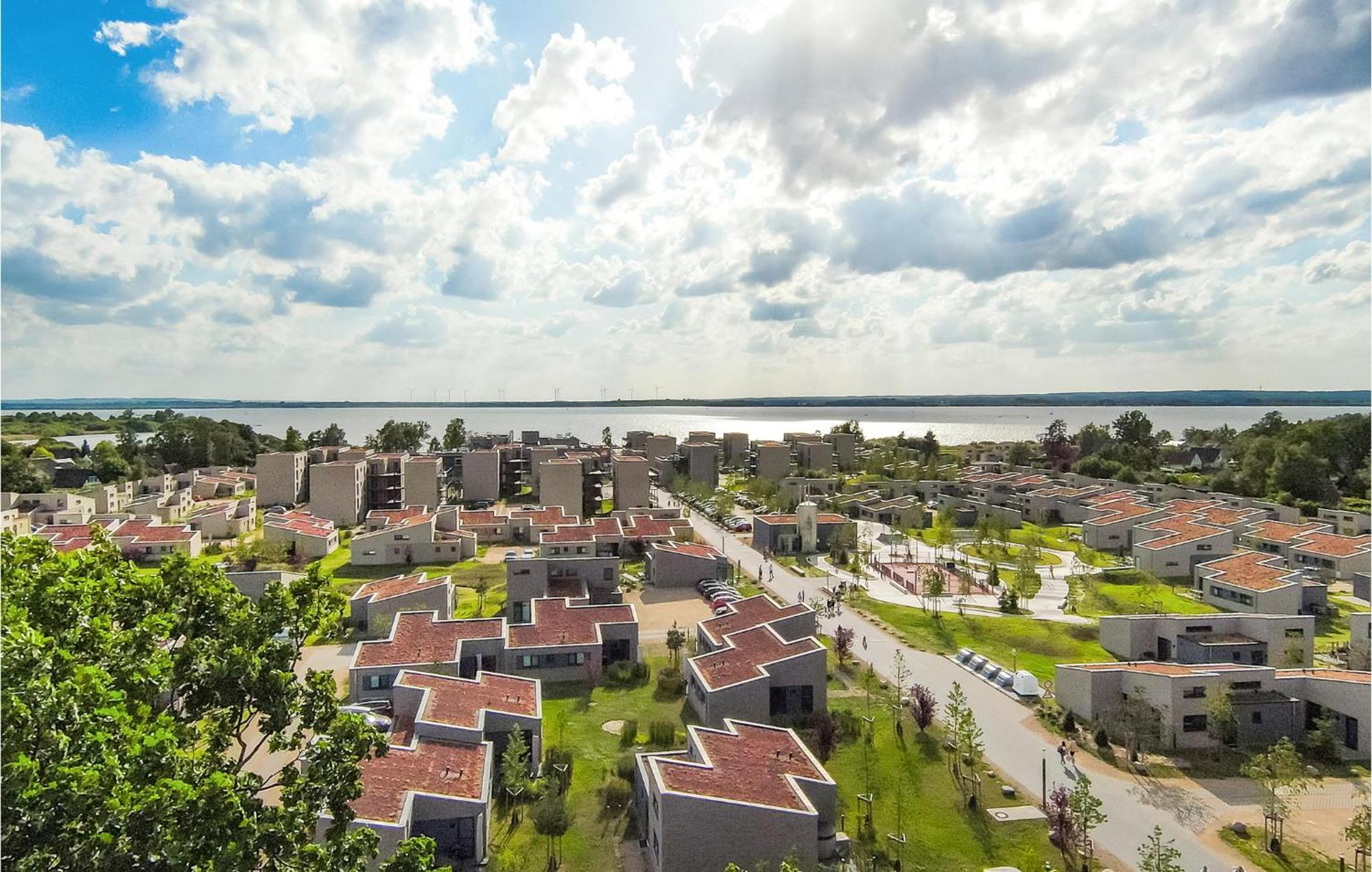 2 Bedroom Gorgeous Home In Lembruch-Duemmer See Zewnętrze zdjęcie